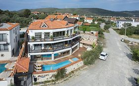 Lunas Alaçatı